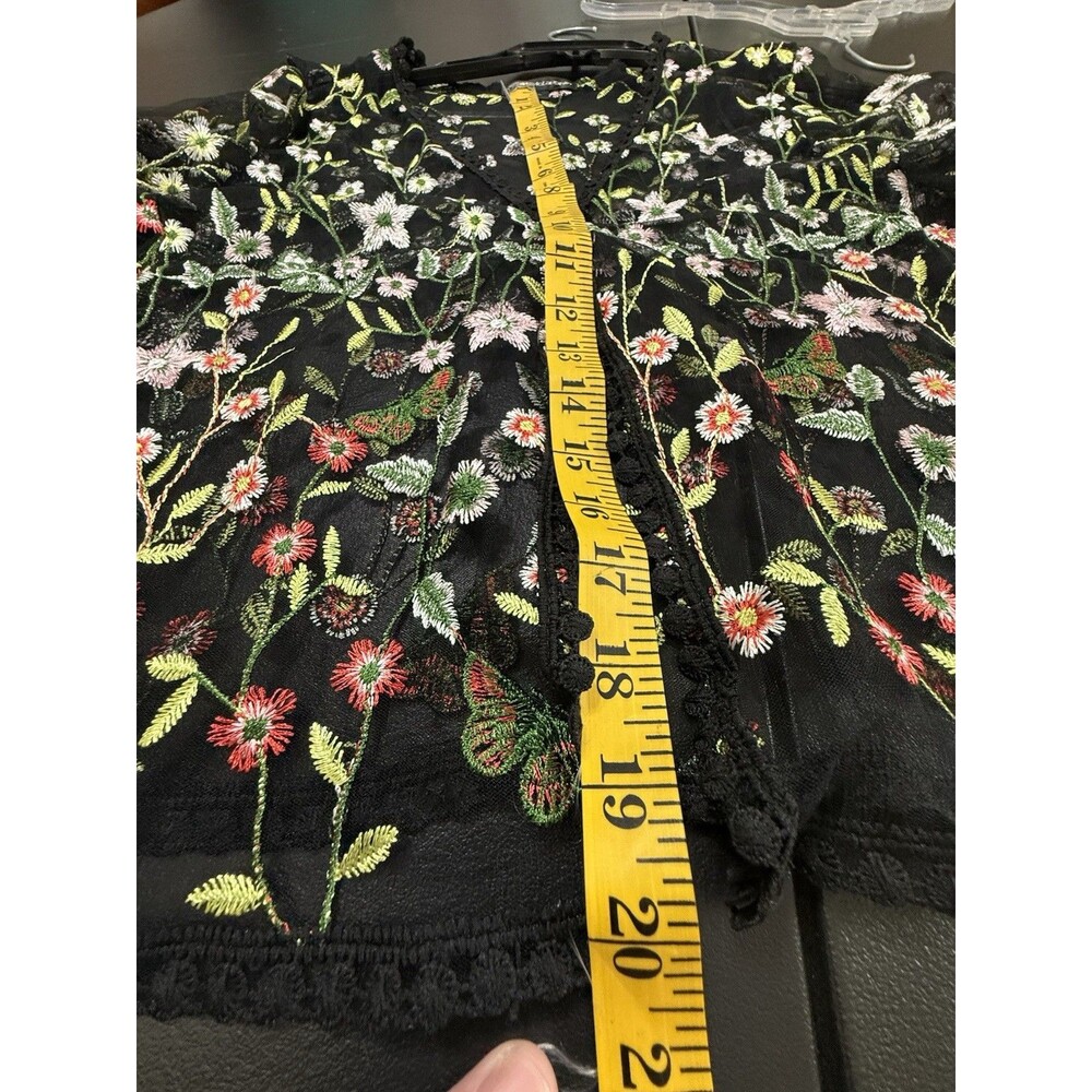 chris mclaughlin Floral Embroidered Sheer Black Kimono Top Large 3/4 Bell Sleeve - Picture 11 of 12